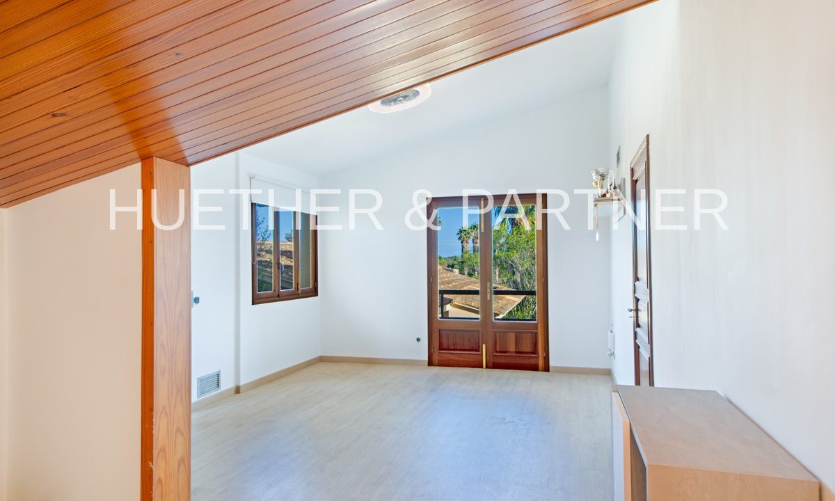 2bc6d77f-949f-485a-8193-20c287742d6f