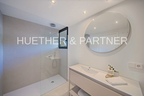 Bathrooms en suite