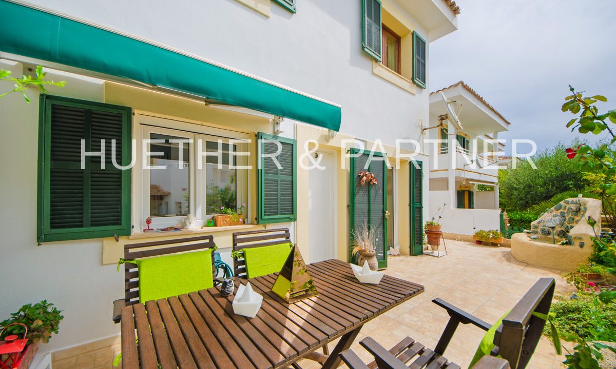 7383caf9-74f7-46de-b33a-2e8afee36e49