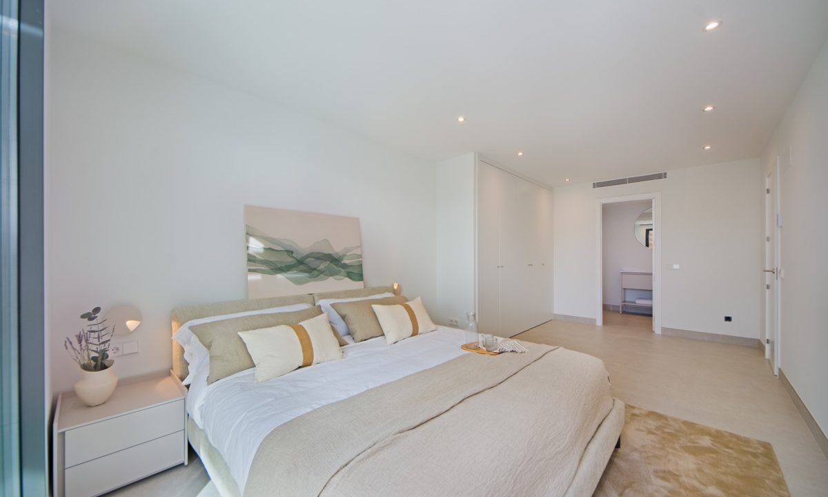 Master-Bedroom