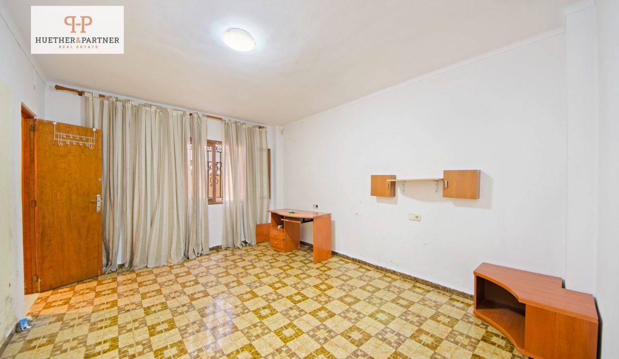 Bedrooms 3