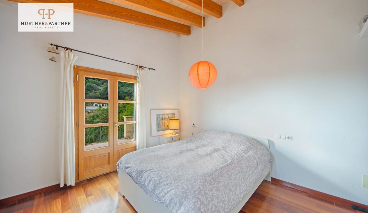 Hauptschalfzimmer