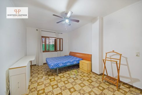 Bedrooms 2