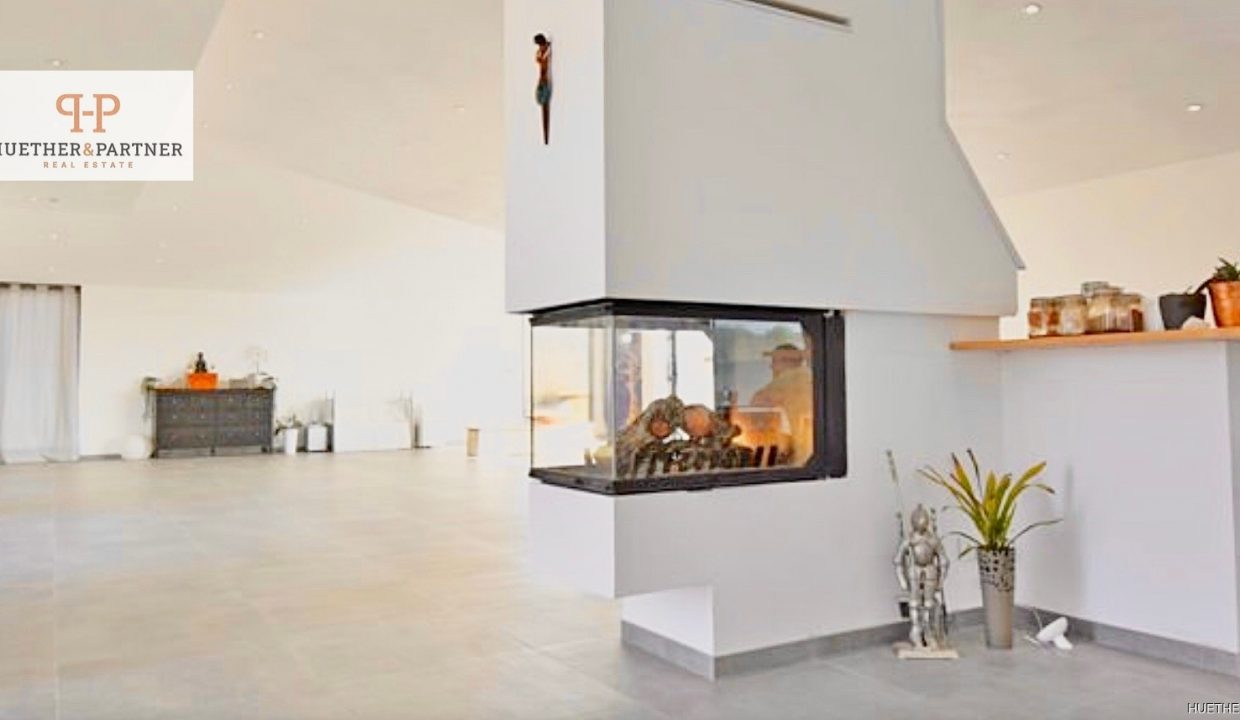 00df8313-01c5-42f2-8aa8-f87e2ceeaa11