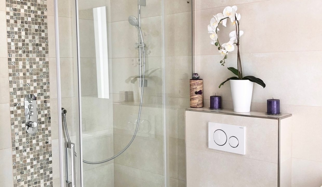 10fc4e53-d719-428a-83af-5577ea25ba0a