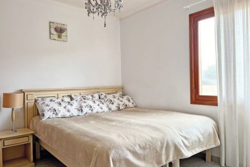 Bedrooms 4