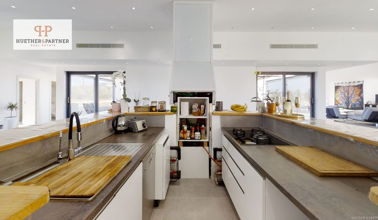 883ee28d-26e0-48aa-9e8b-f6d5a10de193