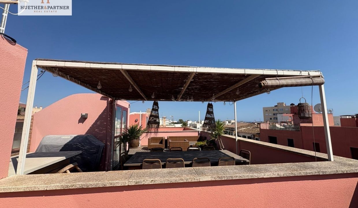 d90663f5-75cd-4aae-a28e-2bd436a5c690