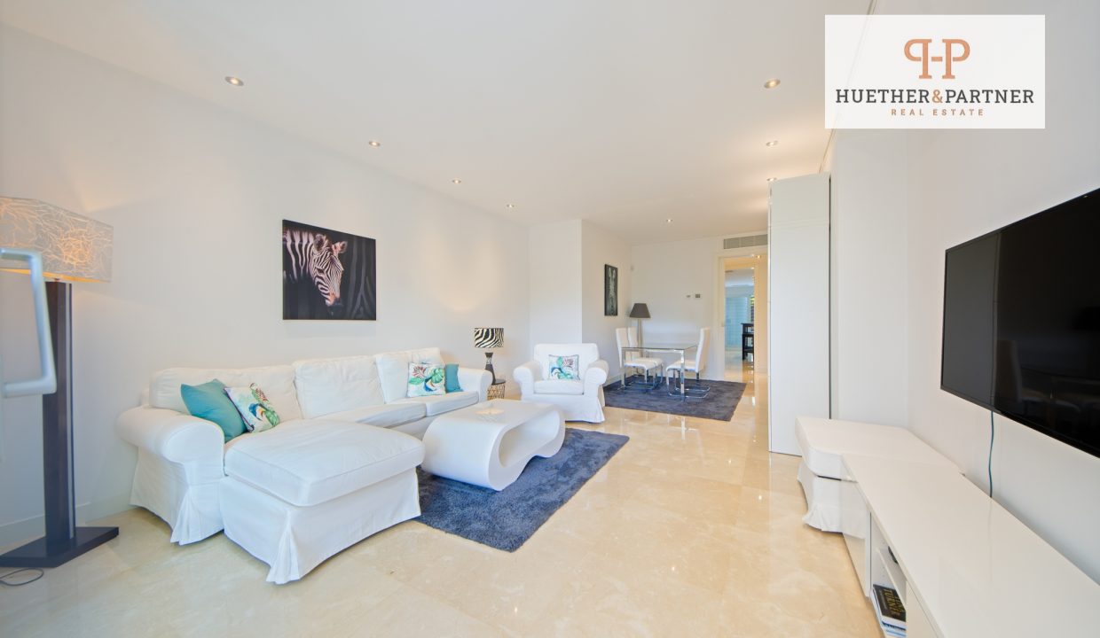 0e6b77fb-ff5c-468a-b7f4-f8610a9b8d34