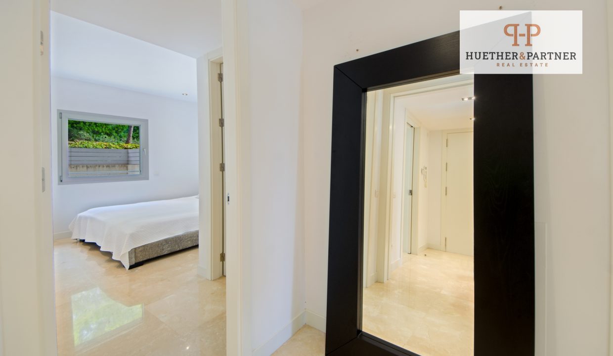 cb8bd5bf-eb58-43f0-831d-d15838d8933e