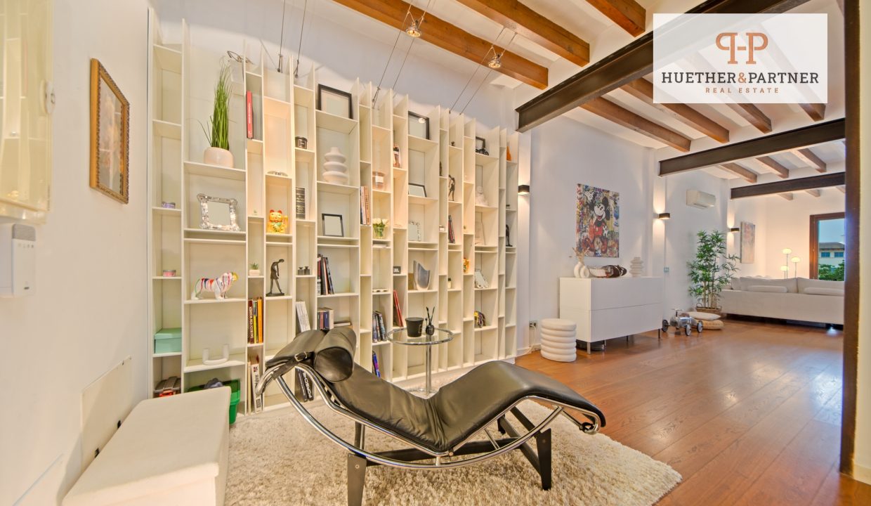 2415f511-e445-466f-b166-4d7d746890e5