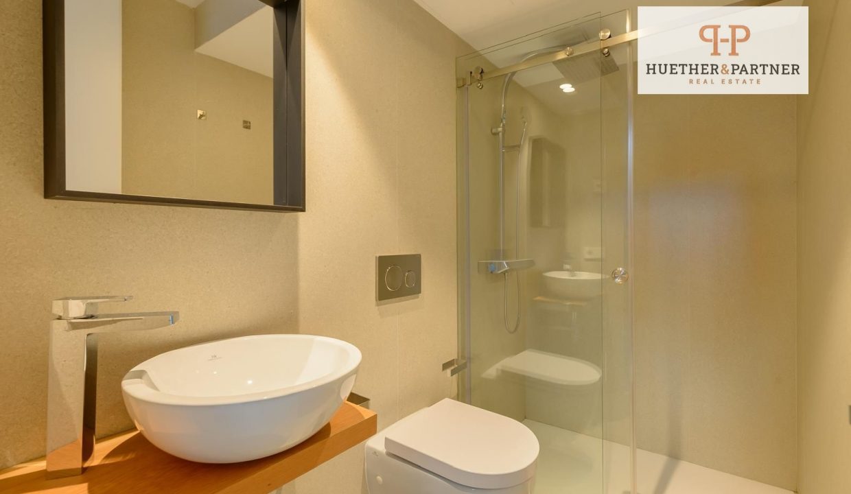 8d49c920-8719-42f7-815a-66907574ec46