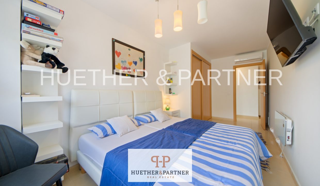 04635e81-a30d-4d69-b3dc-44ed734e8ba4