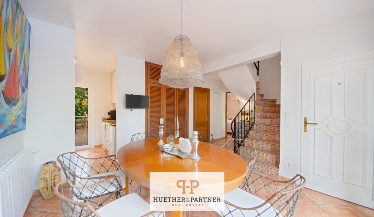 0f64d7b7-e705-4eea-ab4f-afbc4340cd08