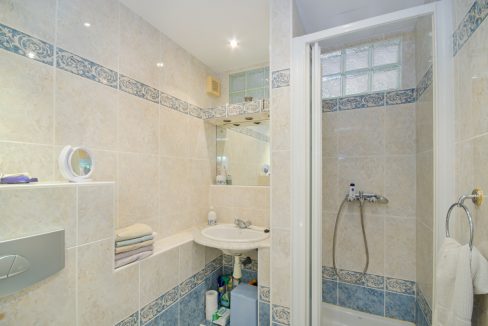 Bathrooms AP